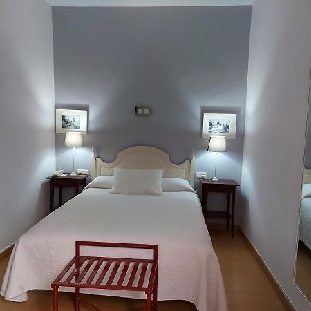 Hotel Londres เซบีญา ภายนอก รูปภาพ