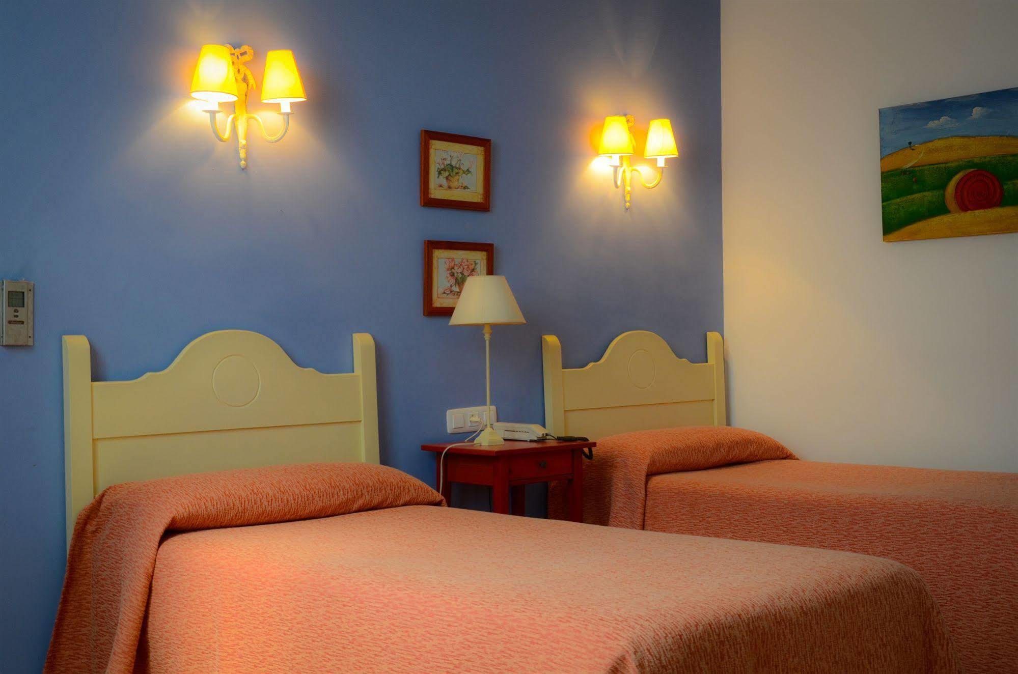 Hotel Londres เซบีญา ภายนอก รูปภาพ