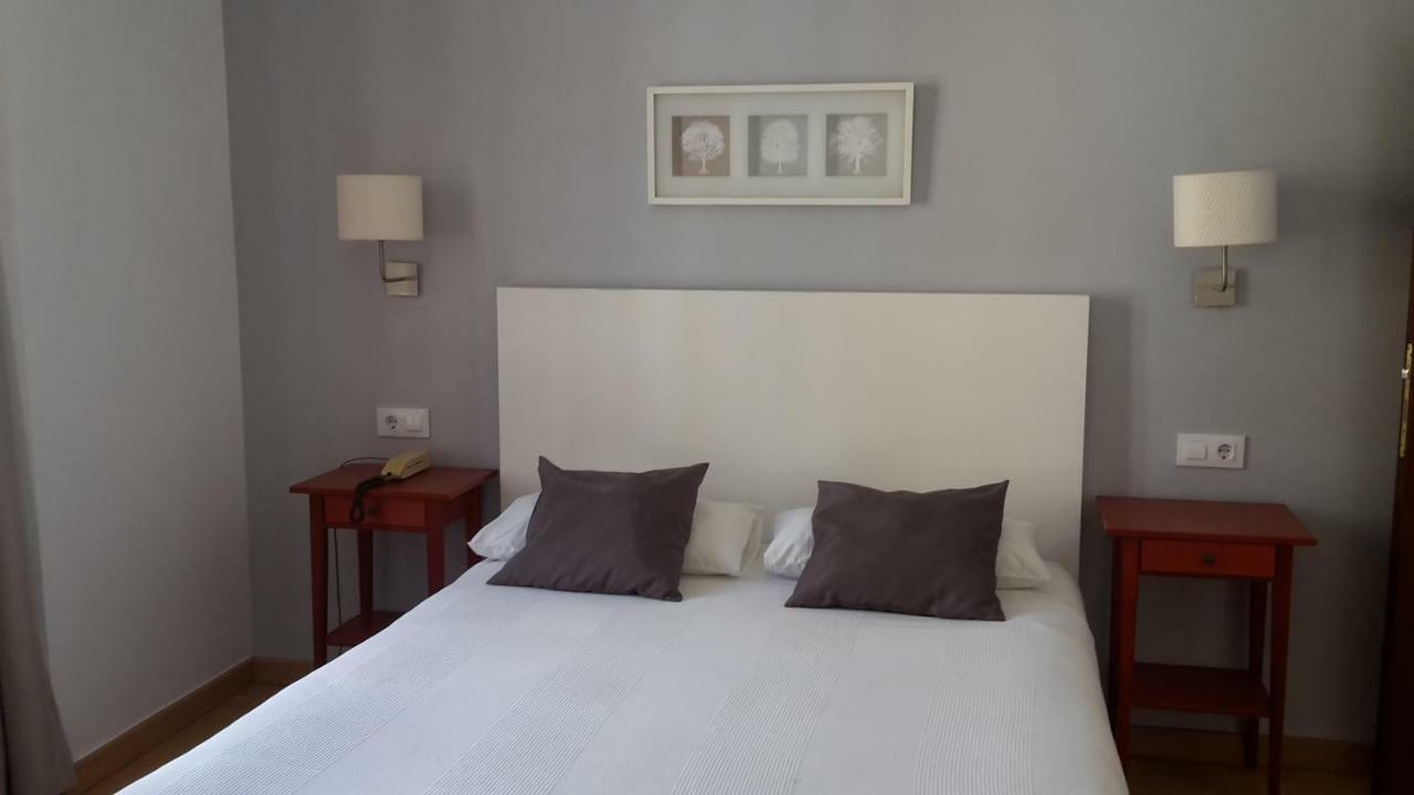 Hotel Londres เซบีญา ภายนอก รูปภาพ